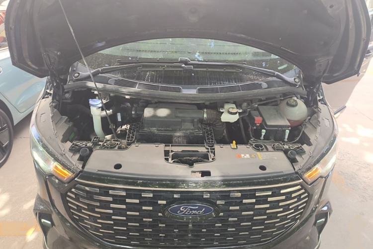 Used Ford Tourneo Custom 2023 2.0T Automatic Comfort Edition Engine Bay