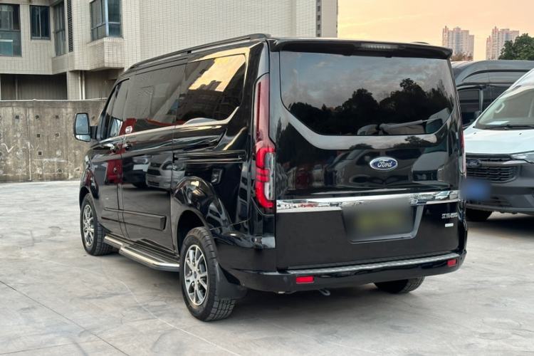 Used Ford Tourneo Custom 2023 2.0T Automatic Comfort Edition Exterior 3