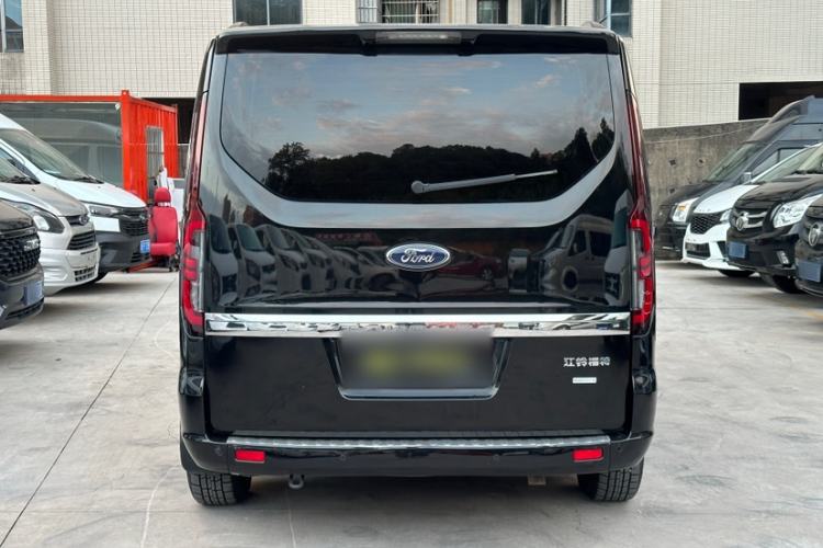 Used Ford Tourneo Custom 2023 2.0T Automatic Comfort Edition Exterior 4