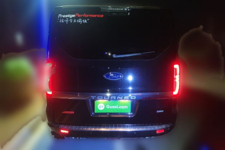Used Ford Tourneo Custom 2023 2.0T Automatic Comfort Edition Exterior 4