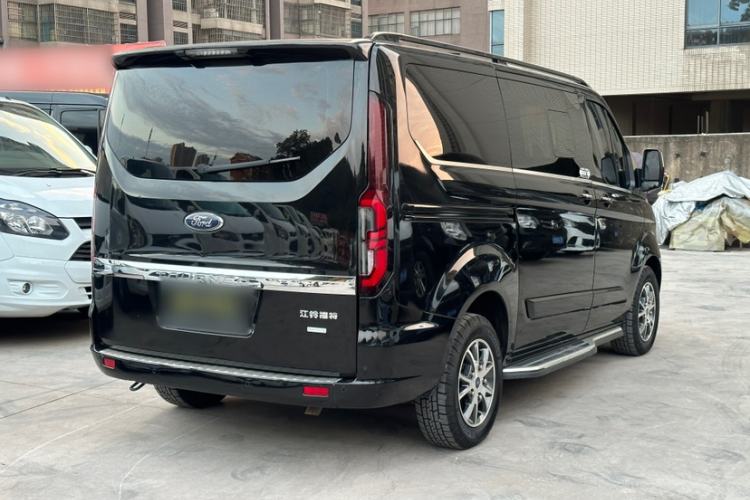 Used Ford Tourneo Custom 2023 2.0T Automatic Comfort Edition Exterior 5