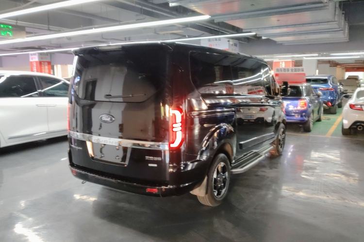 Used Ford Tourneo Custom 2023 2.0T Automatic Prestige Edition Exterior 5