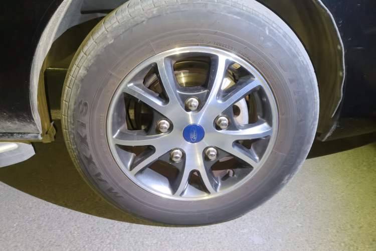 Used Ford Tourneo Custom 2023 2.0T Automatic Comfort Edition Exterior 7