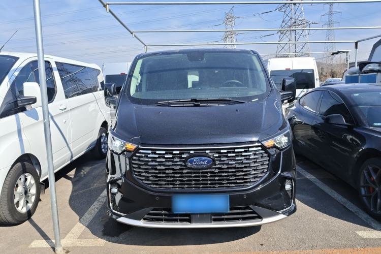 Used Ford Tourneo Custom 2023 2.0T Automatic Prestige Edition Front