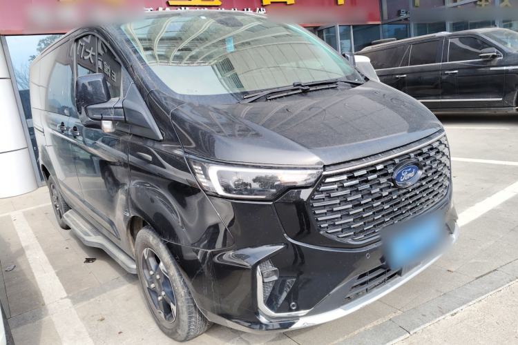 Used Ford Tourneo Custom 2023 2.0T Automatic Prestige Edition Front Right 45 Deg