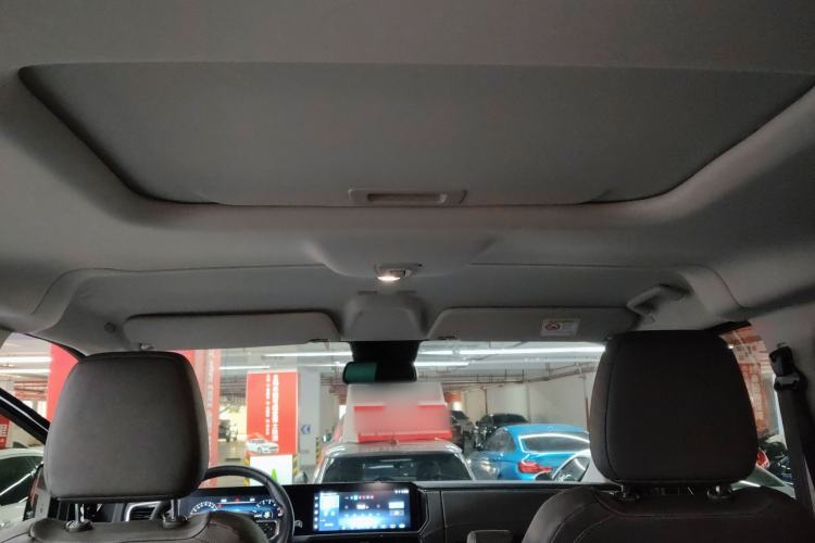 Used Ford Tourneo Custom 2023 2.0T Automatic Prestige Edition Headliner