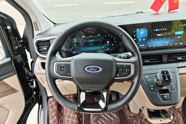 Used Ford Tourneo Custom 2023 2.0T Automatic Comfort Edition Interior 7