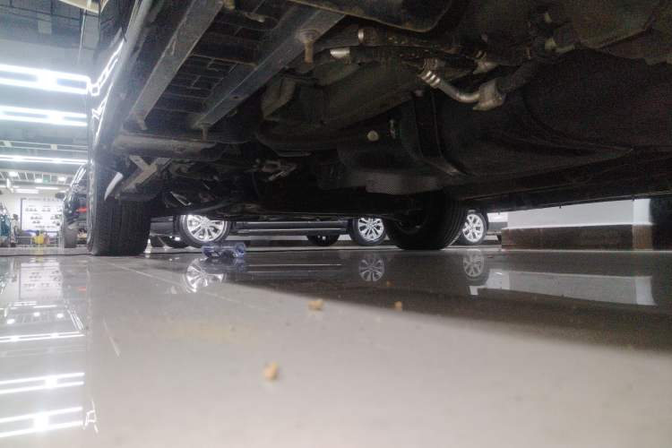 Used Ford Tourneo Custom 2023 2.0T Automatic Comfort Edition Left Side Sill