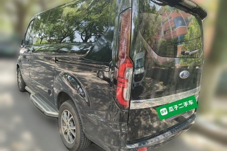 Used Ford Tourneo Custom 2023 2.0T Automatic Comfort Edition Rear Left 45 Deg