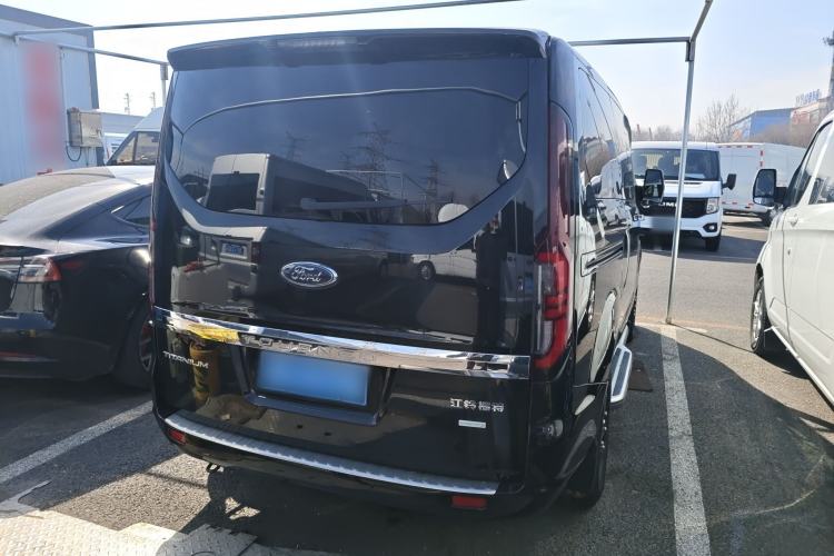 Used Ford Tourneo Custom 2023 2.0T Automatic Prestige Edition Rear Right 45 Deg