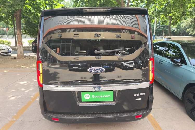 Used Ford Tourneo Custom 2023 2.0T Automatic Comfort Edition Rear