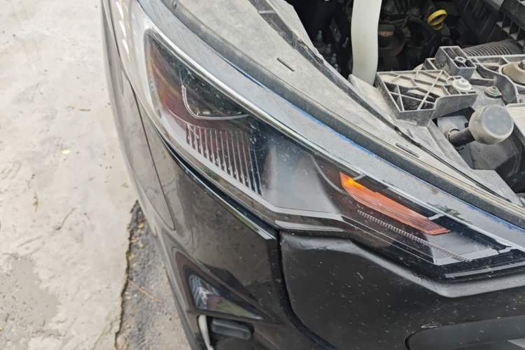 Used Ford Tourneo Custom 2023 2.0T Automatic Comfort Edition Right Front Headlight
