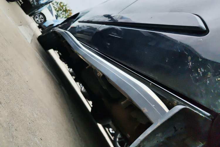 Used Ford Tourneo Custom 2023 2.0T Automatic Comfort Edition Right Side Sill