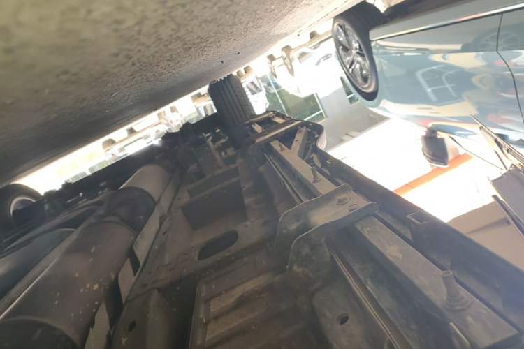 Used Ford Tourneo Custom 2023 2.0T Automatic Comfort Edition Right Side Sill