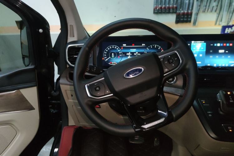 Used Ford Tourneo Custom 2023 2.0T Automatic Comfort Edition Steering Wheel