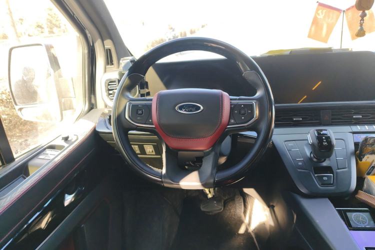 Used Ford Tourneo Custom 2023 2.0T Automatic Comfort Edition Steering Wheel
