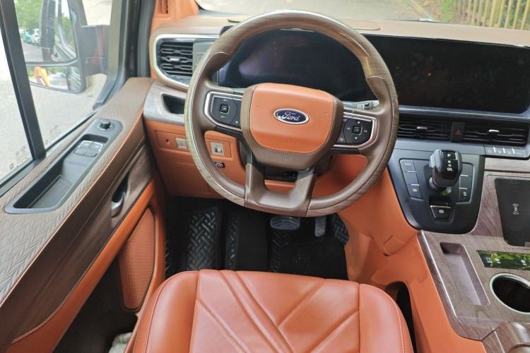 Used Ford Tourneo Custom 2023 2.0T Automatic Comfort Edition Steering Wheel