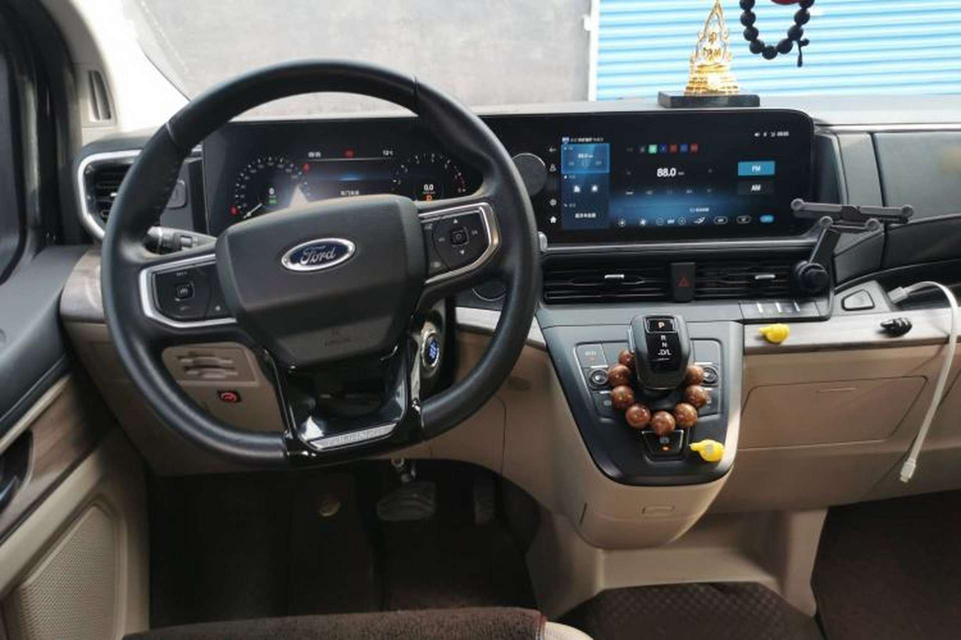Used Ford Tourneo Custom 2023 2.0T Automatic Comfort Edition Steering Wheel