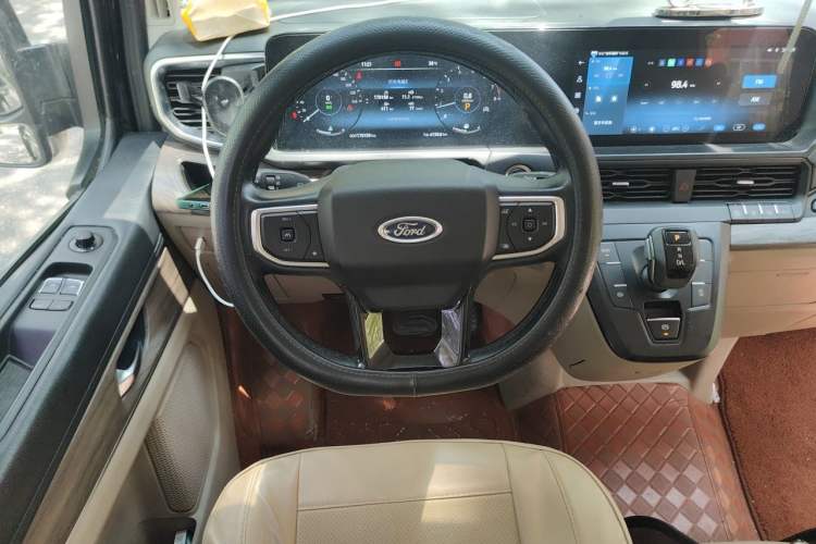Used Ford Tourneo Custom 2023 2.0T Automatic Comfort Edition Steering Wheel