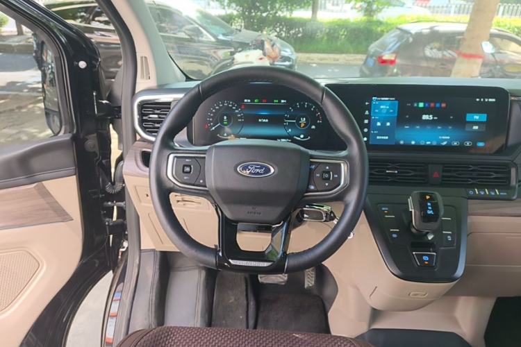 Used Ford Tourneo Custom 2023 2.0T Automatic Comfort Edition Steering Wheel