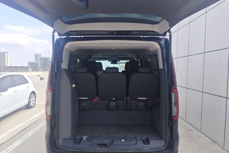 Used Ford Tourneo Custom 2023 2.0T Automatic Prestige Edition Trunk
