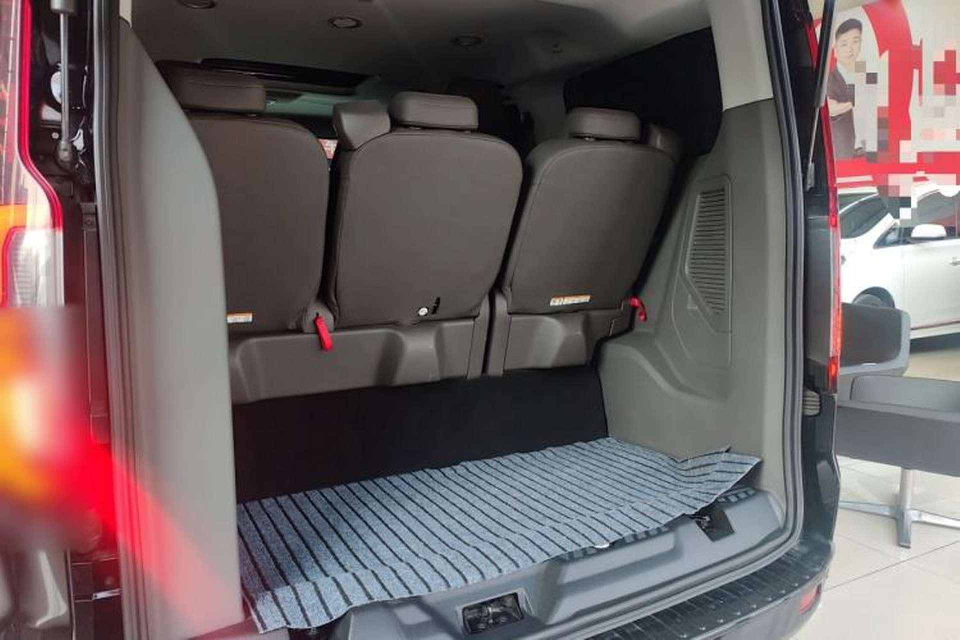 Used Ford Tourneo Custom 2023 2.0T Automatic Prestige Edition Trunk