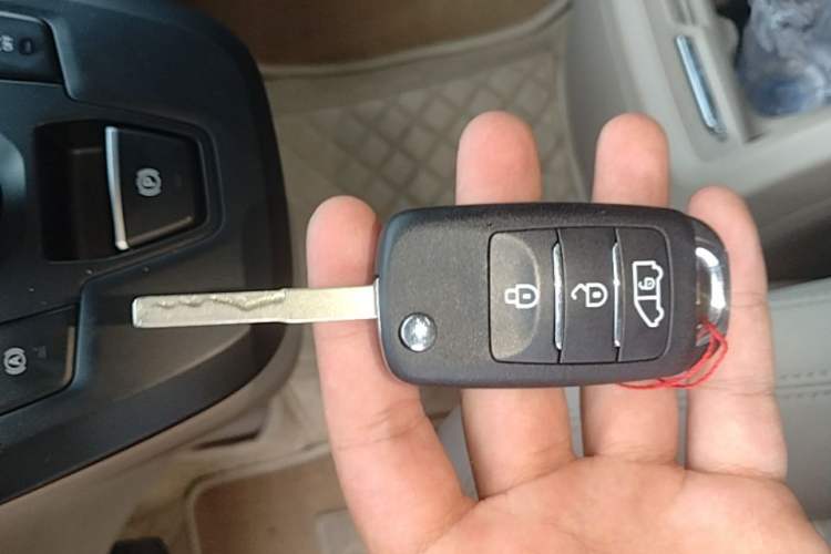 Used Ford Tourneo Custom 2023 2.0T Automatic Comfort Edition Vehicle Key