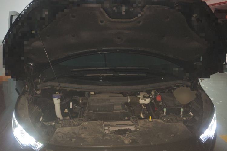 Used Ford Tourneo Custom  Engine Bay