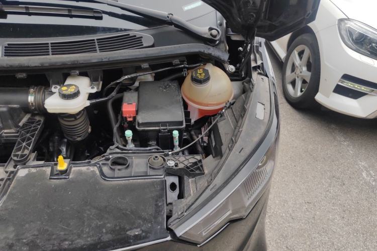 Used Ford Tourneo Custom  Engine Bay Left