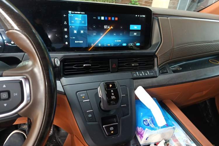 Used Ford Tourneo Custom  Audio And AC Panel