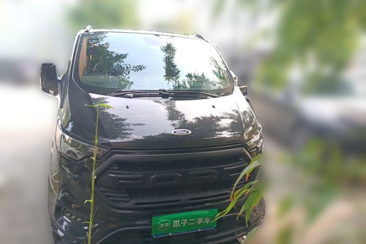Used Ford Tourneo Custom  Front