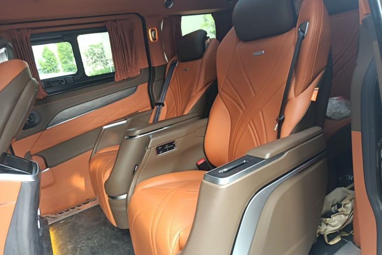 Used Ford Tourneo Custom  Left Rear Seat