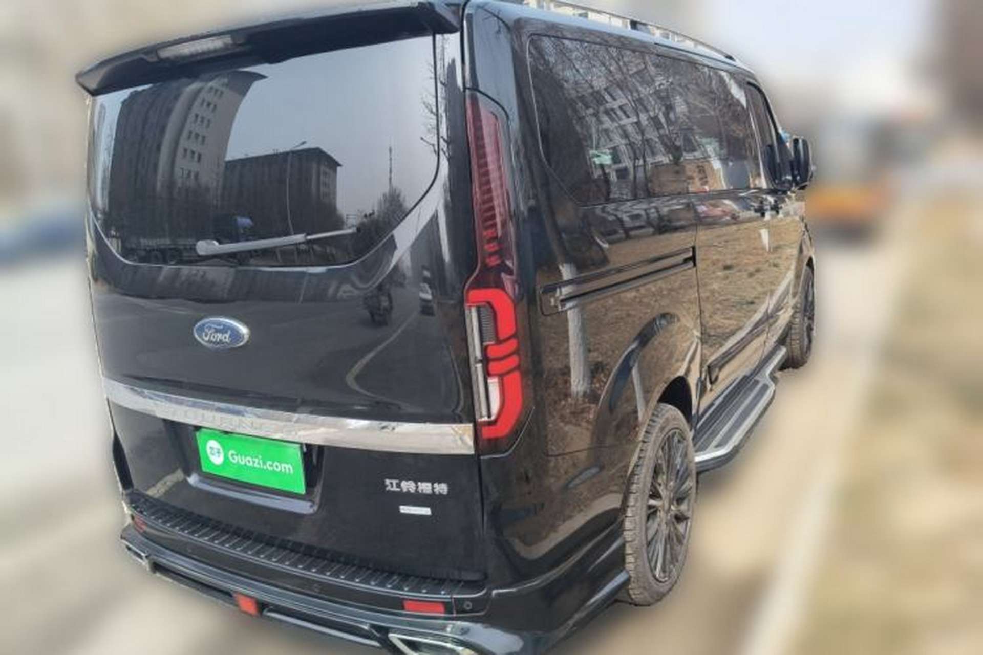 Used Ford Tourneo Custom  Rear Right 45 Deg