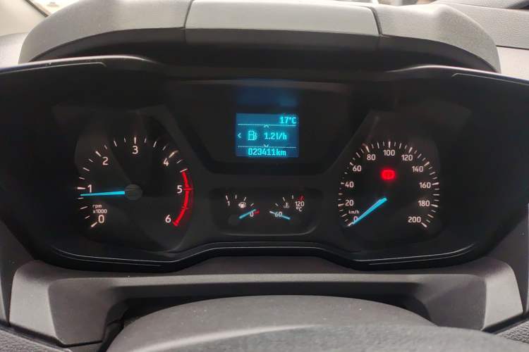 Used Ford Transit 2019 2.0T Diesel Multi-Purpose Commercial Vehicle Short Wheelbase Low Roof 6-Seater China VI Standard Instrument Cluster