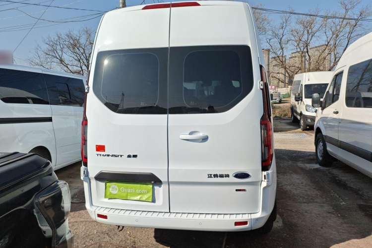 Used Ford Transit 2023 2.0T Diesel Manual Commercial & Travel Version Mid-axle Medium Roof 7/8/9-Seater Rear