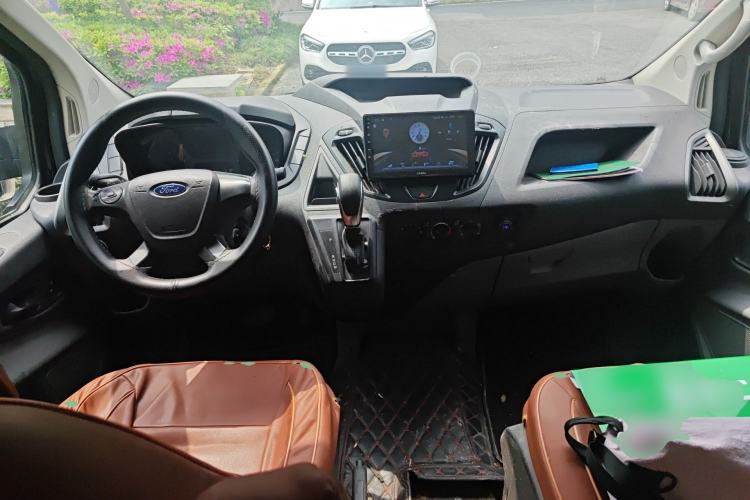 Used Ford Transit 2017 2.0T Gasoline Automatic Multi-Function Commercial Vehicle Mid-Drive Mid-Roof China V-standard Center Console