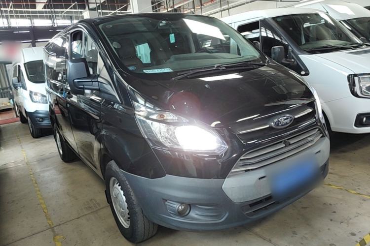 Used Ford Transit 2017 2.0T Diesel Multi-Purpose Commercial Vehicle Short Wheelbase Low Roof China V Standard Front Right 45 Deg