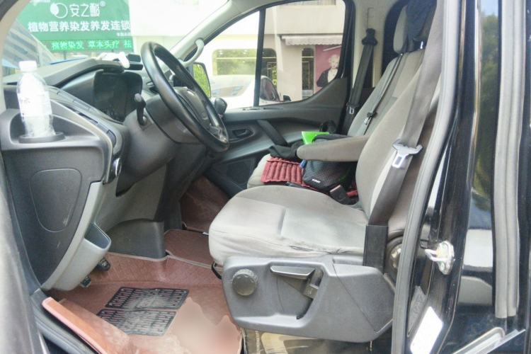 Used Ford Transit 2017 2.0T Diesel Multi-Purpose Commercial Vehicle Short Wheelbase Low Roof China V Standard Left Front Seat
