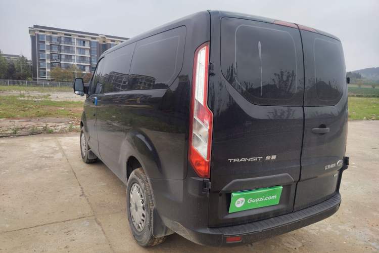 Used Ford Transit 2017 2.0T Diesel Multi-Purpose Commercial Vehicle Short Wheelbase Low Roof China V Standard Rear Left 45 Deg
