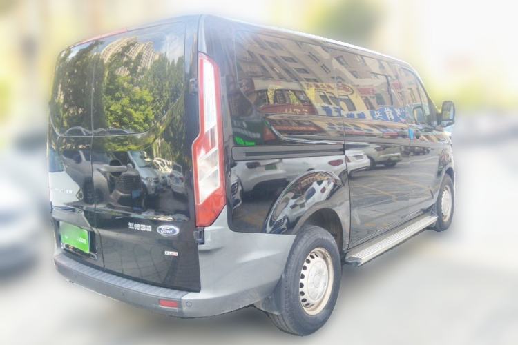 Used Ford Transit 2017 2.0T Diesel Multi-Purpose Commercial Vehicle Short Wheelbase Low Roof China V Standard Rear Right 45 Deg