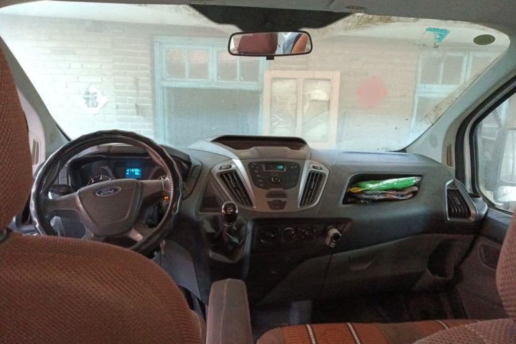 Used Ford Transit 2017 2.0T Diesel Multi-Purpose Commercial Vehicle Short Wheelbase Low Roof China V Standard Headliner