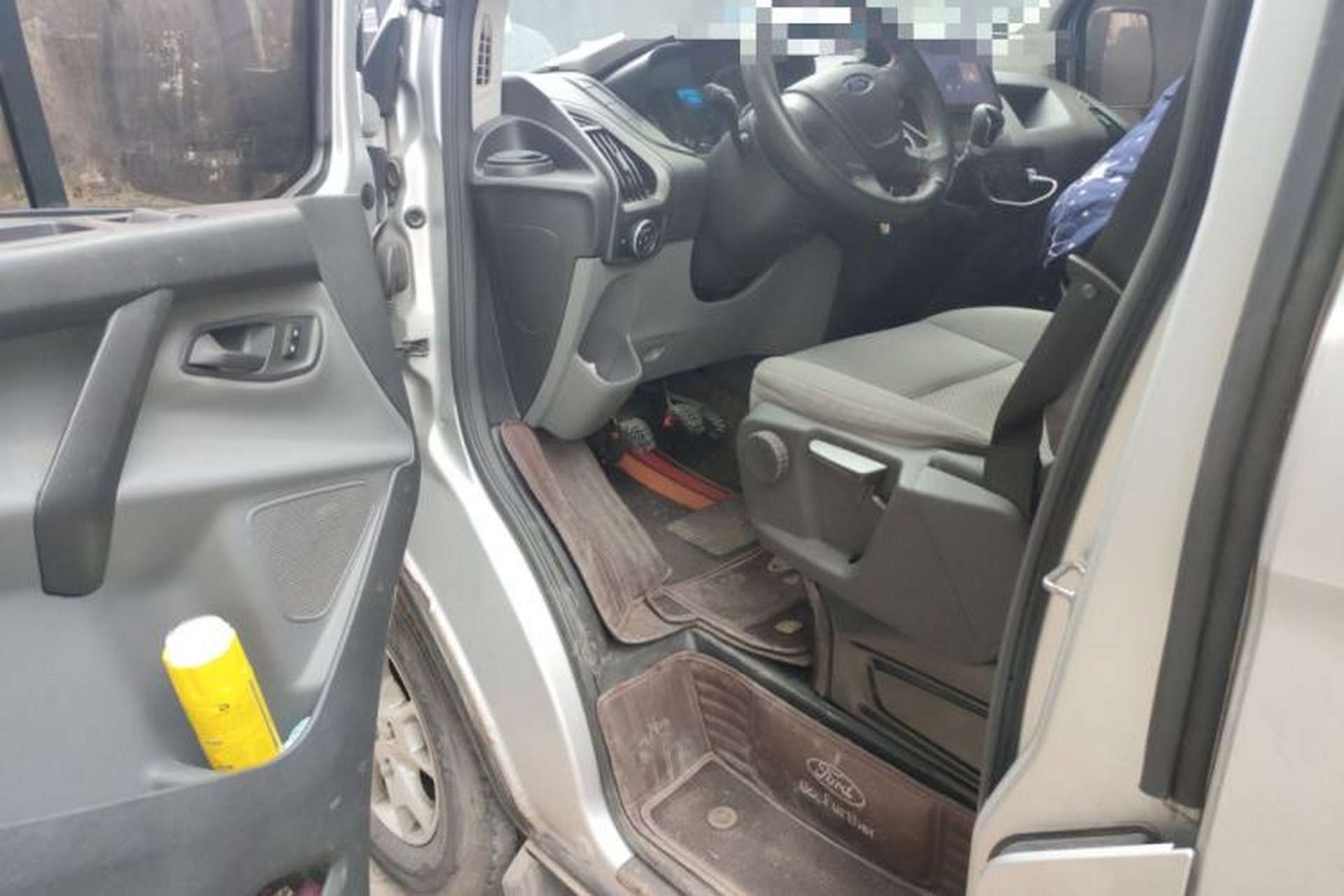 Used Ford Transit 2017 2.0T Diesel Multi-Purpose Commercial Vehicle Short Wheelbase Low Roof China V Standard Driver Seat