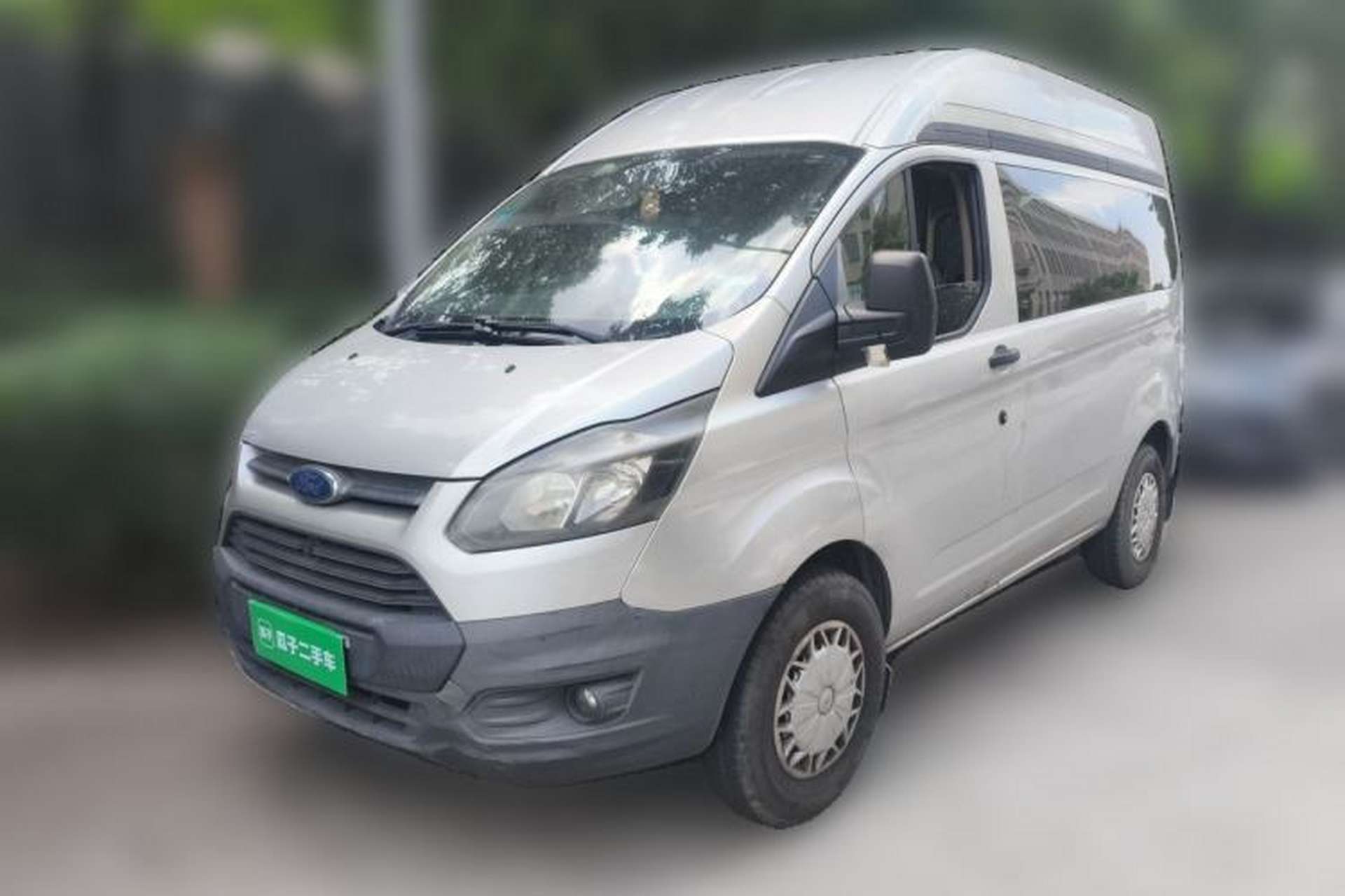 Used Ford Transit 2017 2.0T Diesel Multi-Function Commercial Vehicle Short Wheelbase Mid-Roof China V Standard Front Left 45 Deg