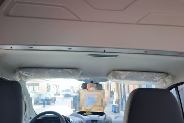 Used Ford Transit 2017 2.0T Diesel Multi-Purpose Commercial Vehicle Mid-Drive Mid-Roof China IV Standard Headliner