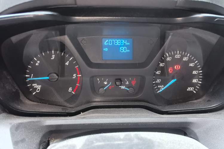 Used Ford Transit 2017 2.0T Diesel Multi-Purpose Commercial Vehicle Short Wheelbase Low Roof China V Standard Instrument Cluster