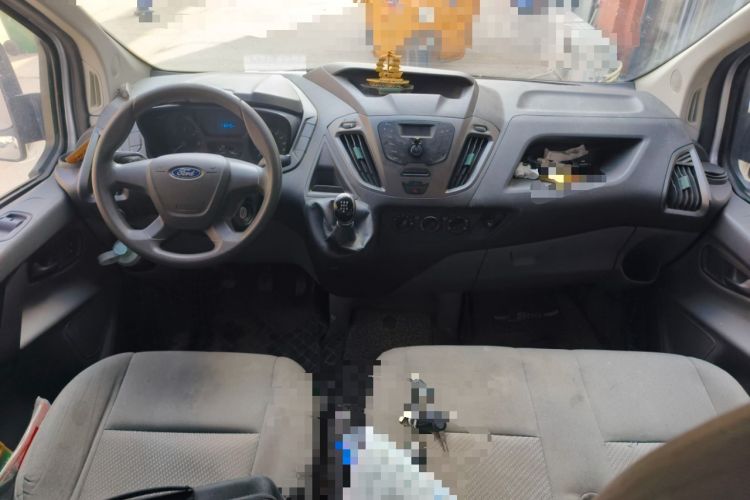 Used Ford Transit 2017 2.0T Diesel Multi-Purpose Commercial Vehicle Mid-Drive Mid-Roof China IV Standard Interior 2