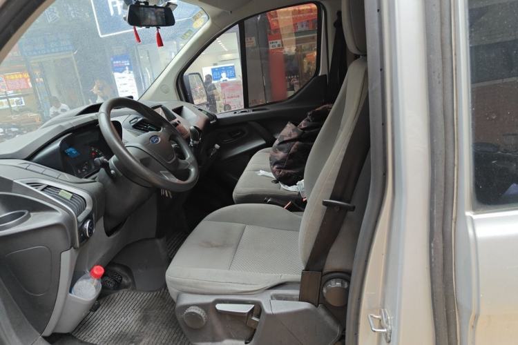 Used Ford Transit 2017 2.0T Diesel Multi-Purpose Commercial Vehicle Short Wheelbase Low Roof China V Standard Left Front Seat