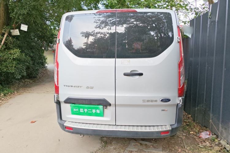Used Ford Transit 2017 2.0T Diesel Multi-Purpose Commercial Vehicle Short Wheelbase Low Roof China V Standard Rear