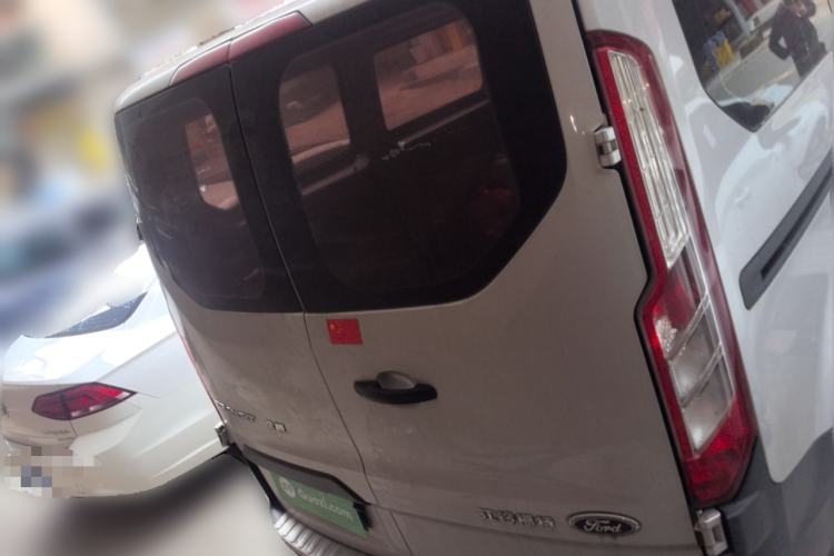 Used Ford Transit 2017 2.0T Diesel Multi-Purpose Commercial Vehicle Short Wheelbase Low Roof China V Standard Rear