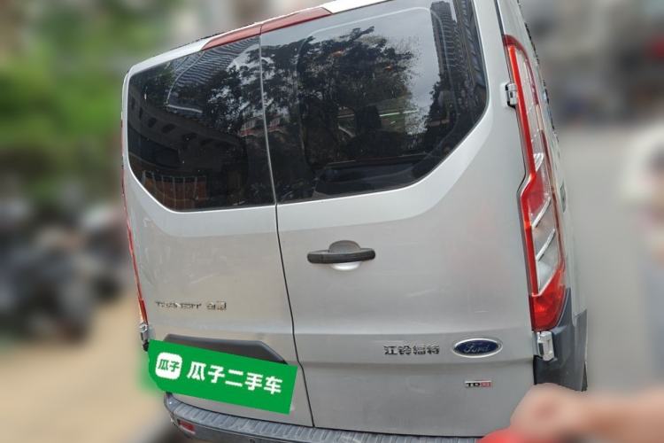 Used Ford Transit 2017 2.0T Diesel Multi-Purpose Commercial Vehicle Short Wheelbase Low Roof China V Standard Rear
